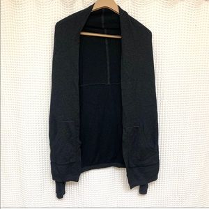 LULULEMON REVERSIBLE CARDIGAN SZ M